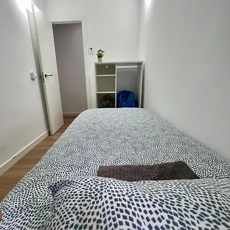 Charming And Quiet Near Barcelona * L'Hospitalet de Llobregat