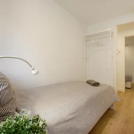 Apartamento Charming And Quiet Near Barcelona L'Hospitalet de Llobregat